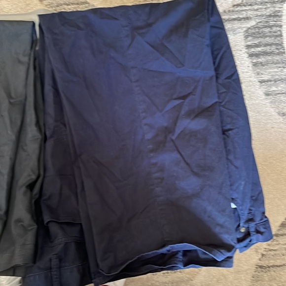 Ralph Lauren Mens pants!! One navy 5 pockets 100% cotton.  One pant dark gray - Picture 4 of 7